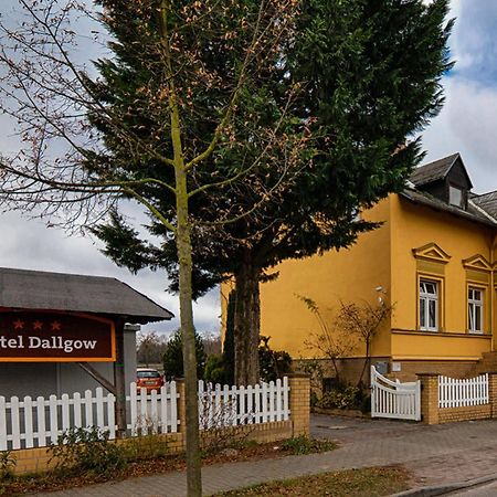Hotel Dallgow ภายนอก รูปภาพ