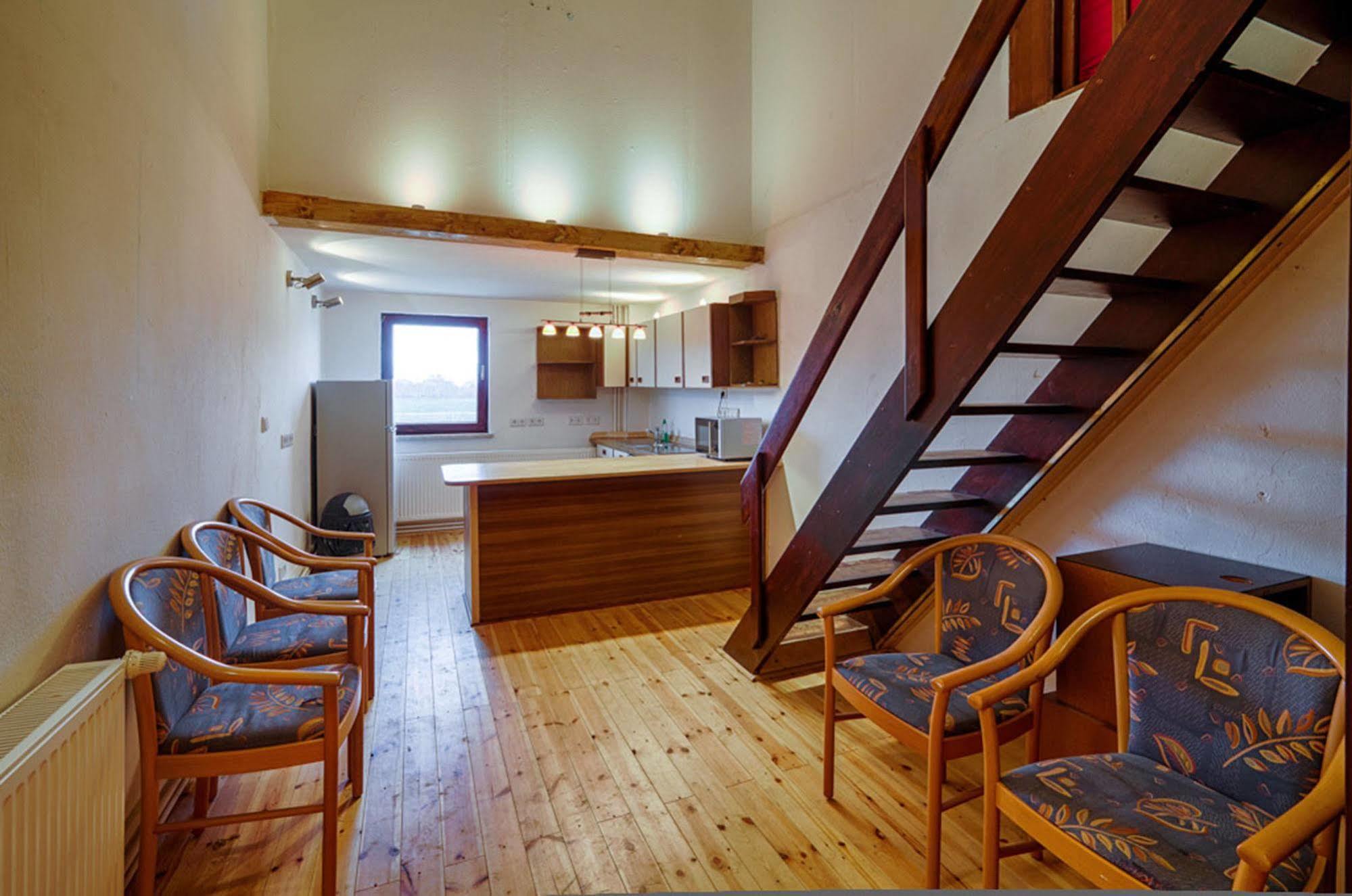 Hotel Dallgow ภายนอก รูปภาพ