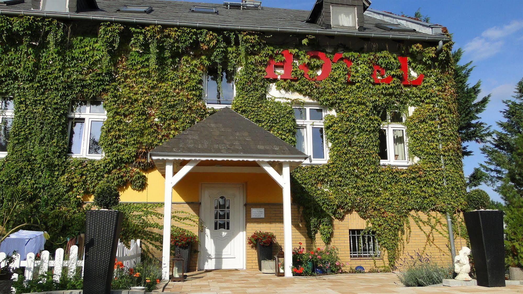Hotel Dallgow ภายนอก รูปภาพ